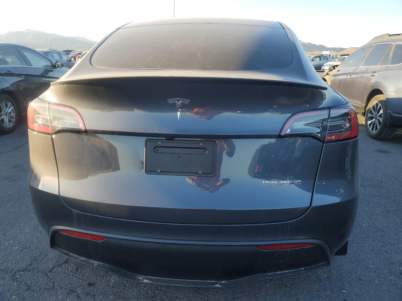 2023 TESLA MODEL Y - Фото 6
