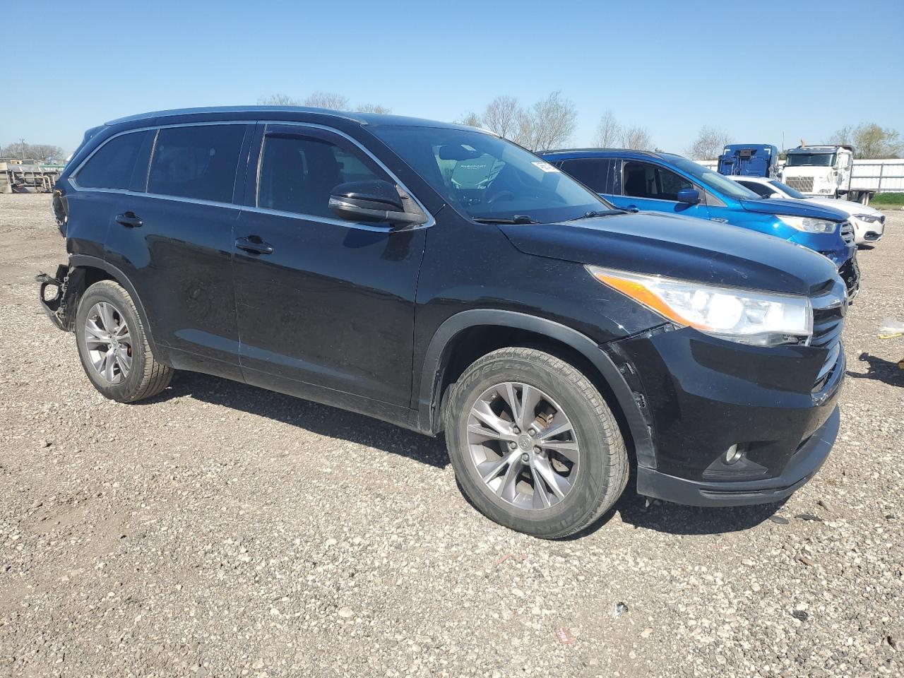 2015 TOYOTA HIGHLANDER - Фото 4