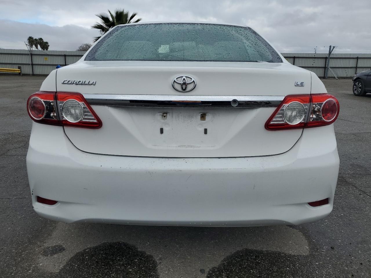 2013 TOYOTA COROLLA BA - Image 6
