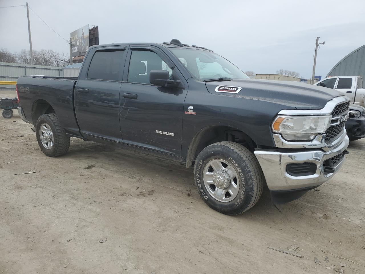 2022 RAM 2500 TRADE - Image 4