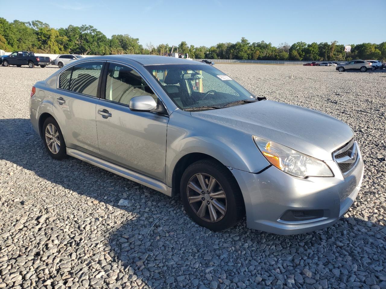 2012 SUBARU LEGACY 2.5 - Image 4