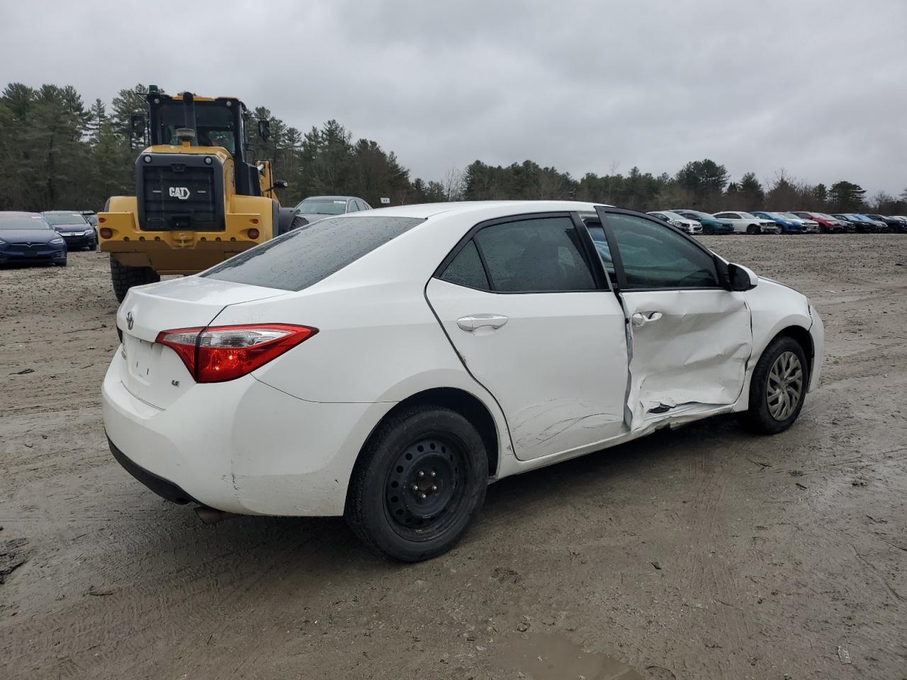 2014 TOYOTA COROLLA L - Фото 3