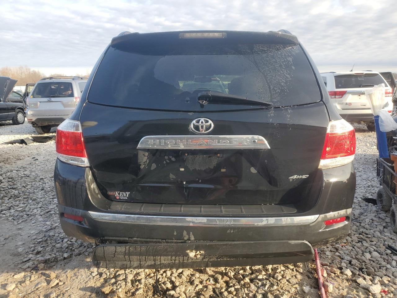 2011 TOYOTA HIGHLANDER - Фото 6