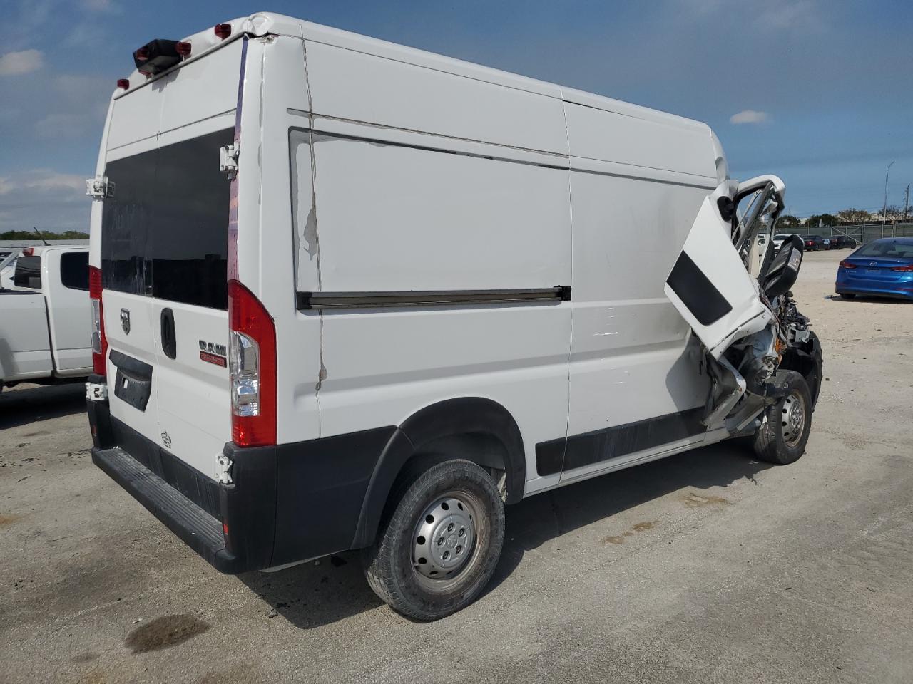 2020 RAM PROMASTER - Фото 3