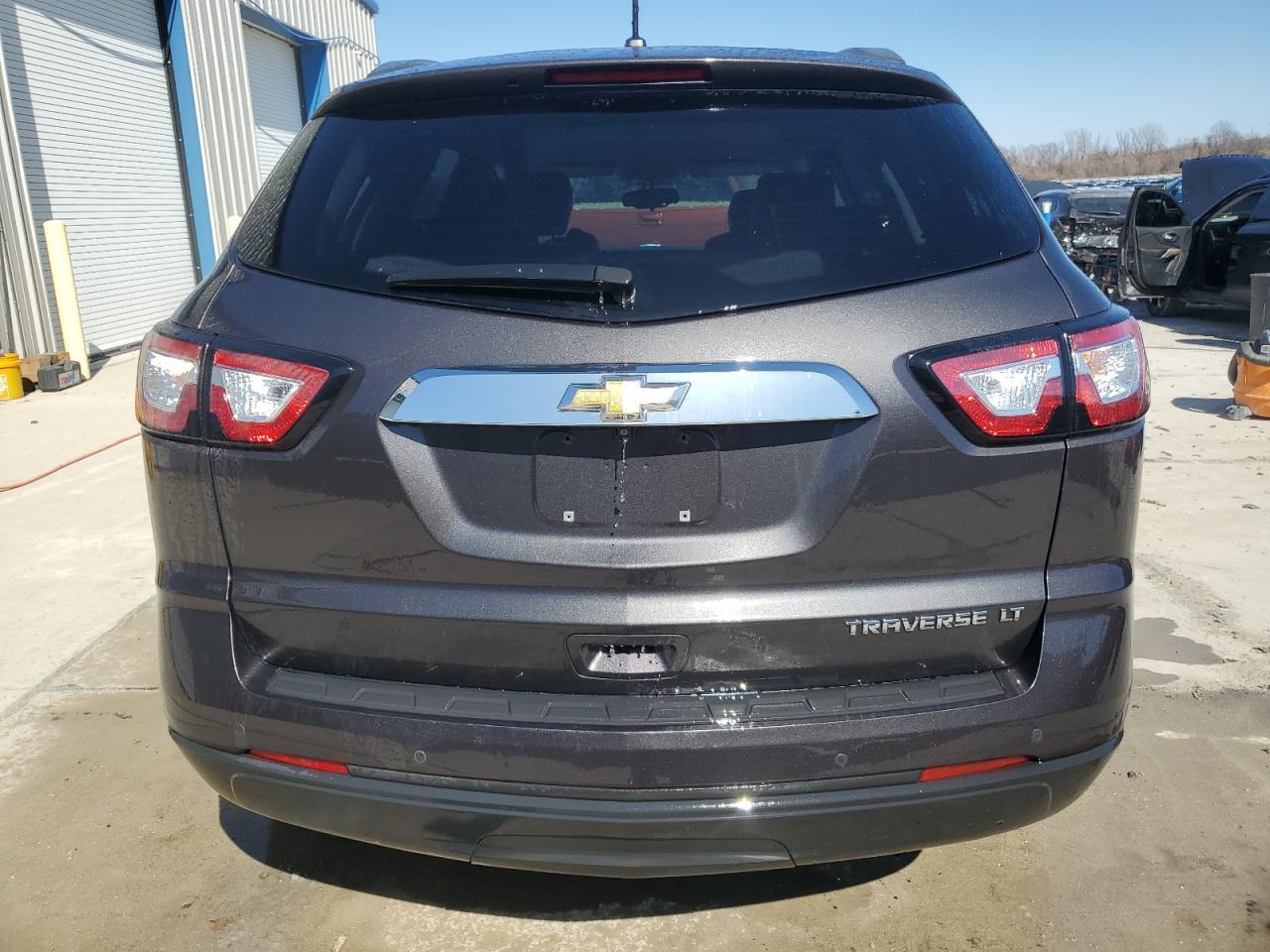 2015 CHEVROLET TRAVERSE L - Фото 6