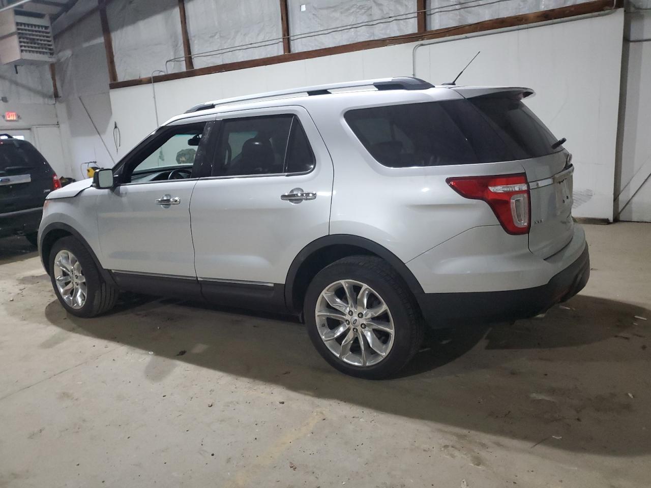 2013 FORD EXPLORER X - Image 2