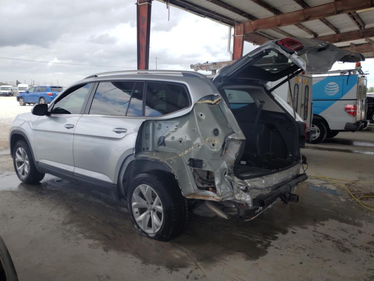 2018 VOLKSWAGEN ATLAS SE - Фото 2