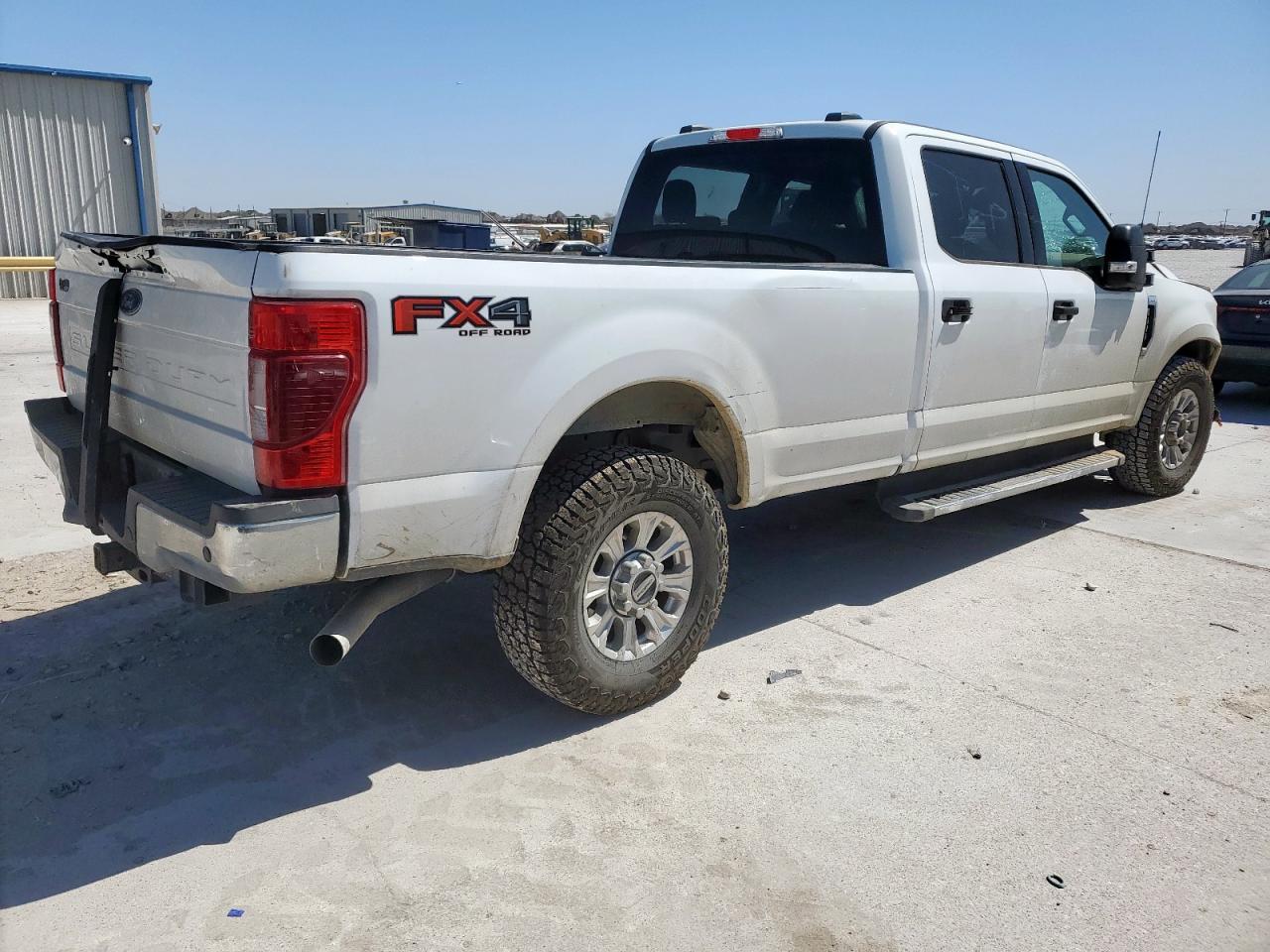 2022 FORD F250 SUPER - Фото 3