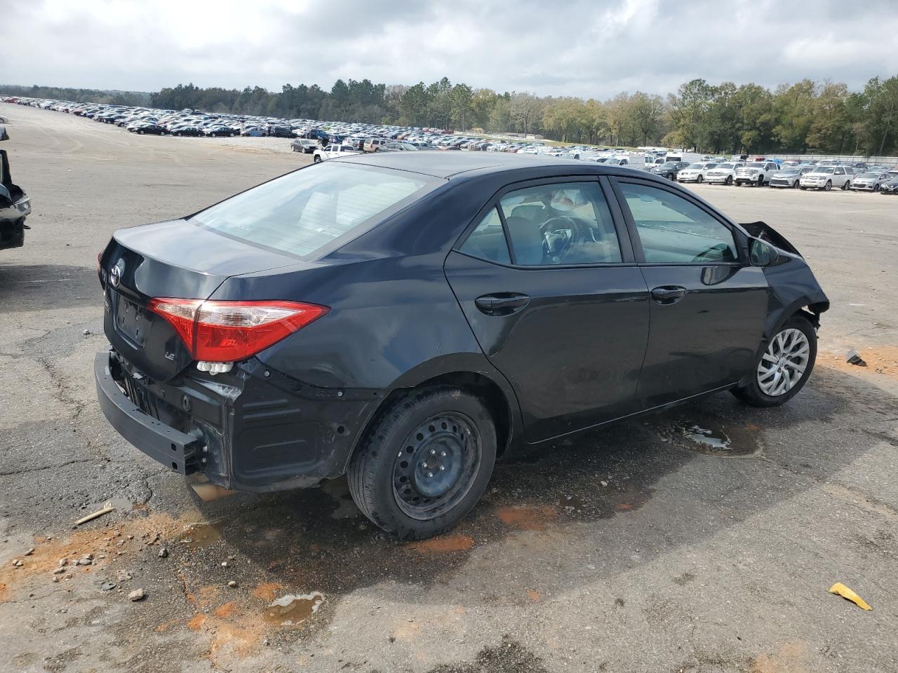 2018 TOYOTA COROLLA L - Фото 3