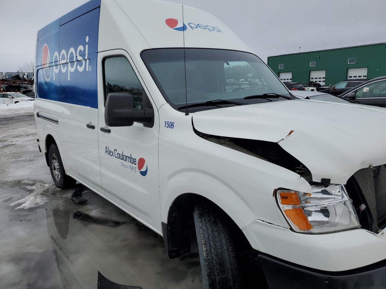 2015 NISSAN NV 2500 - Фото 4