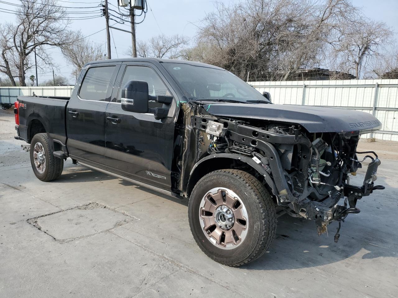 2024 FORD F250 SUPER - Image 4