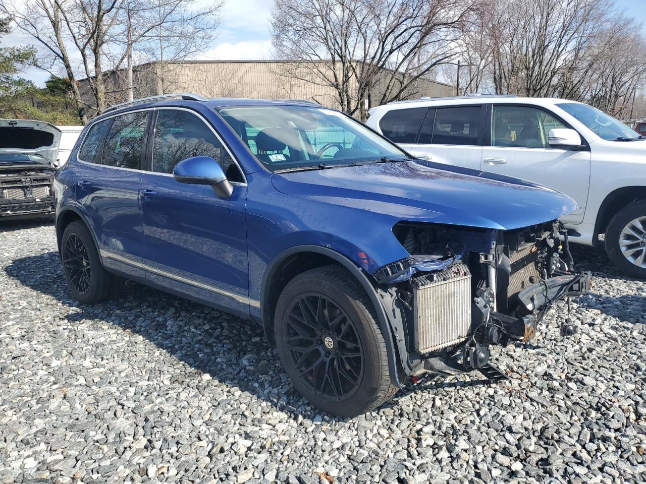 2016 VOLKSWAGEN TOUAREG TD - Фото 4