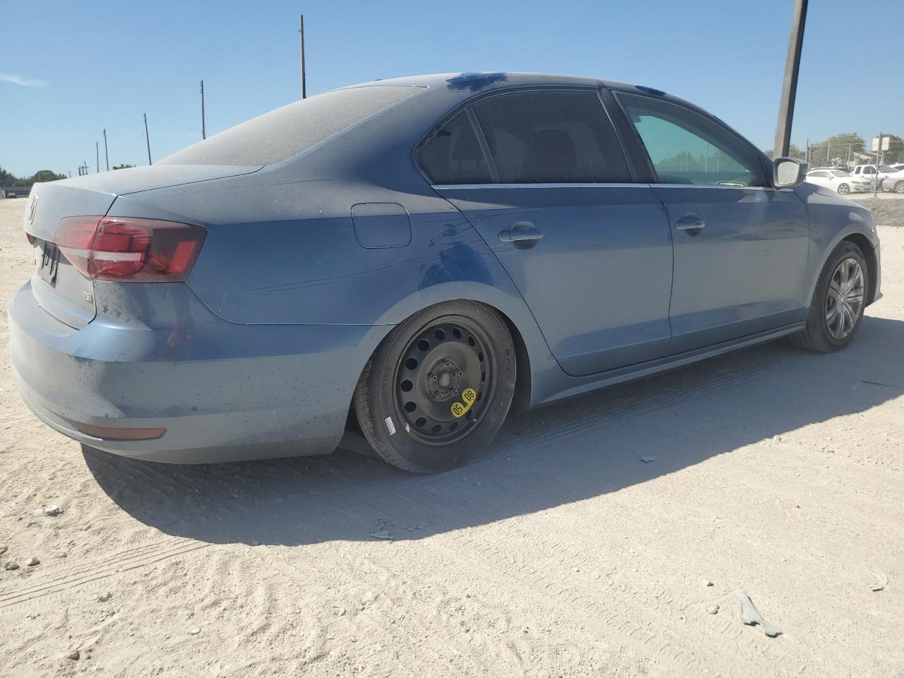 2017 VOLKSWAGEN JETTA S - Фото 3