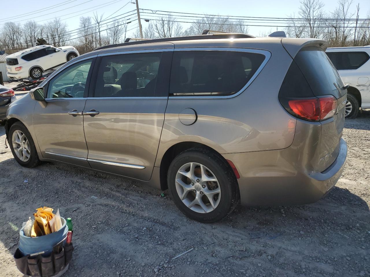 2017 CHRYSLER PACIFICA T - Фото 2