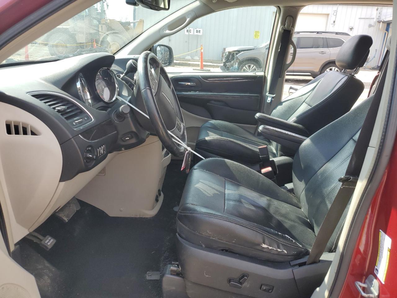 2014 CHRYSLER TOWN & COU - Фото 7