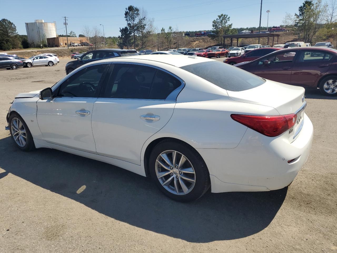 2015 INFINITI Q50 BASE - Фото 2