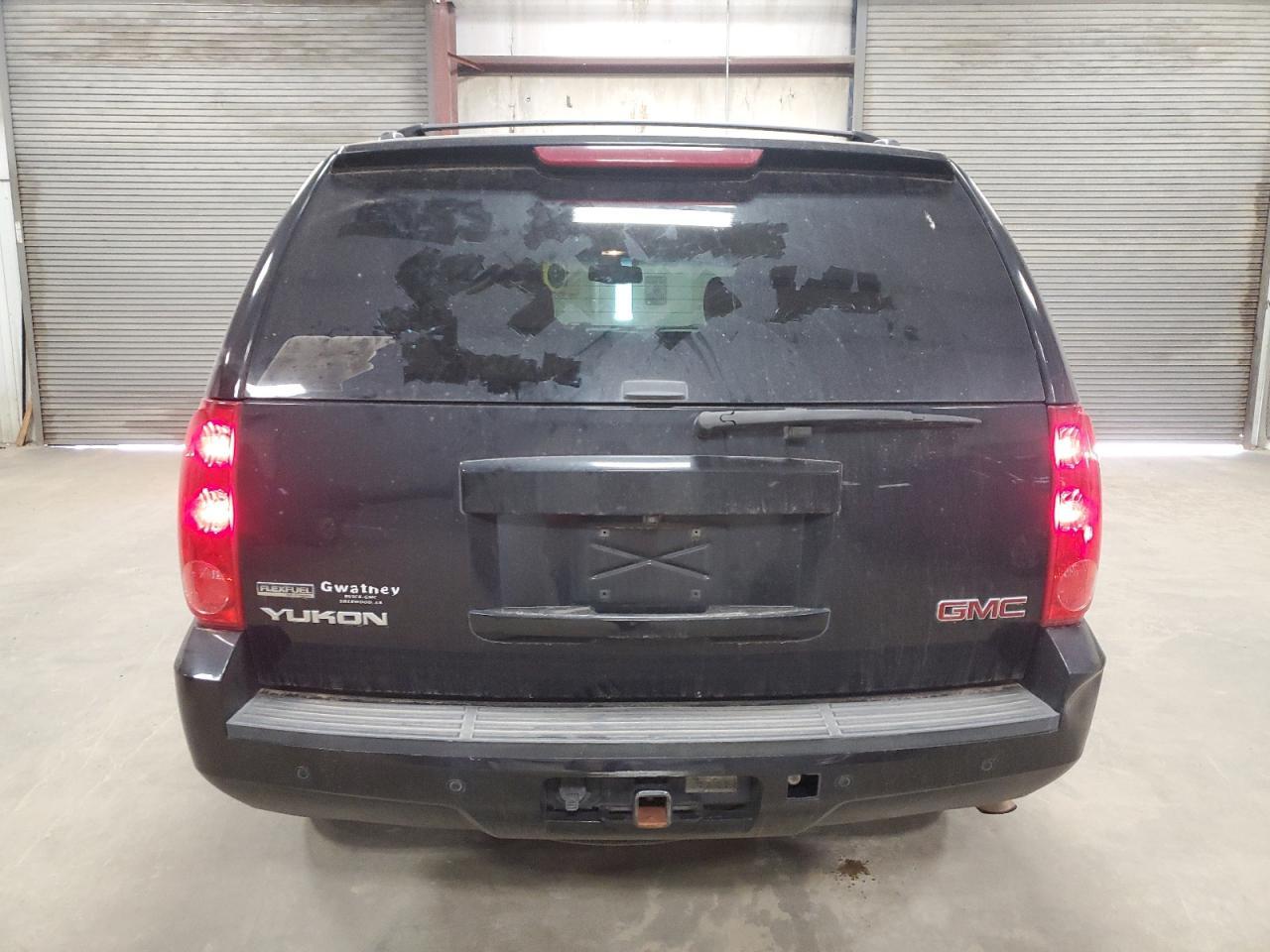 2012 GMC YUKON SLT - Image 6