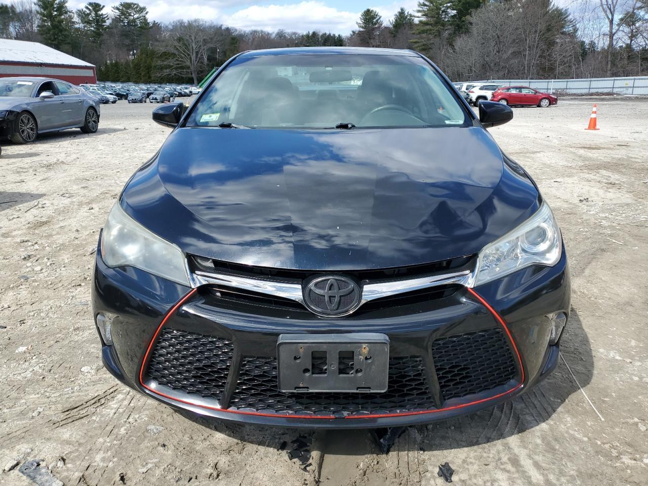 2016 TOYOTA CAMRY LE - Image 5