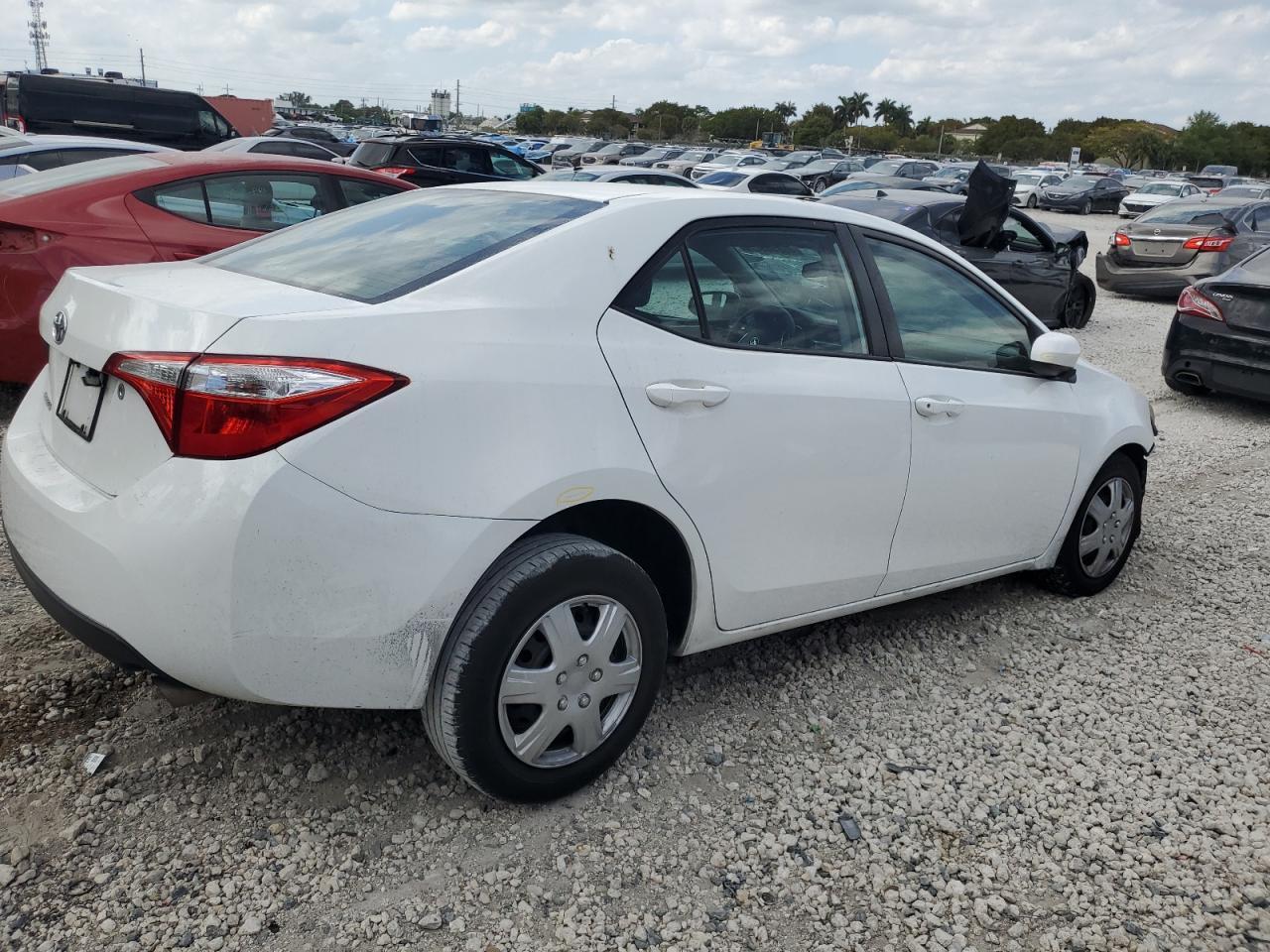 2016 TOYOTA COROLLA L - Image 3