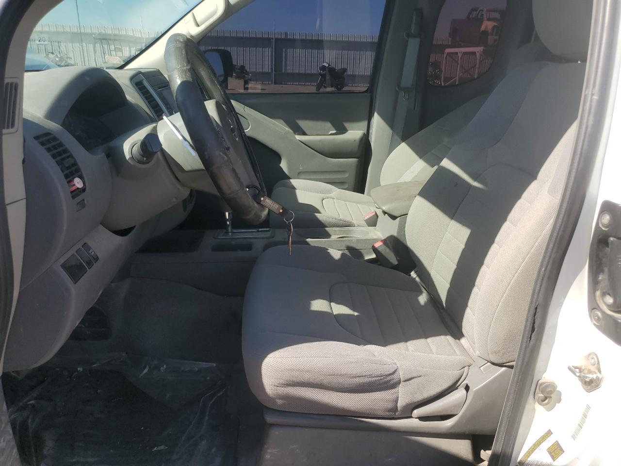 2017 NISSAN FRONTIER S - Image 7