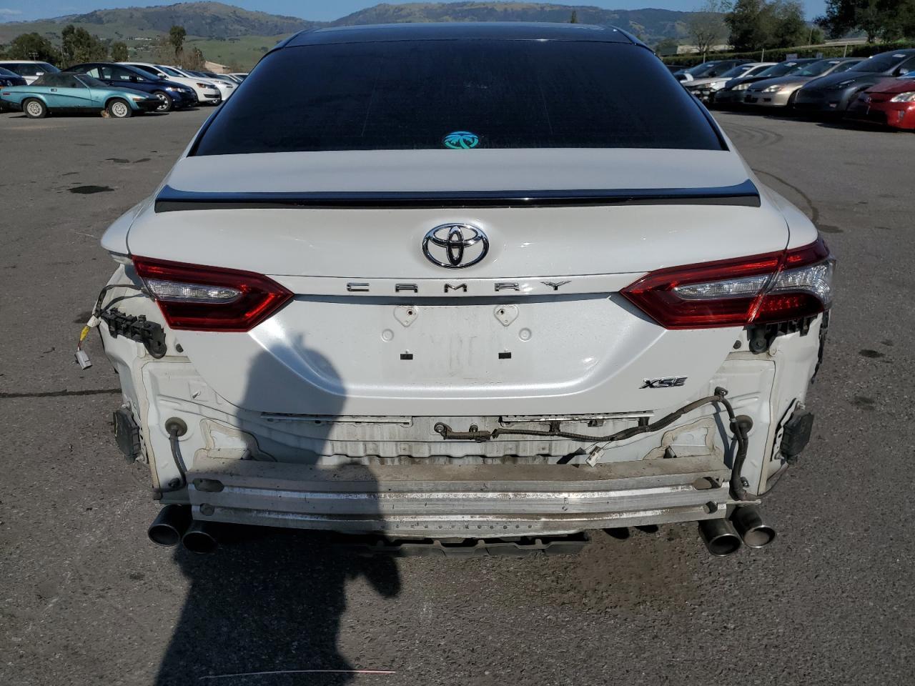 2018 TOYOTA CAMRY XSE - Фото 6