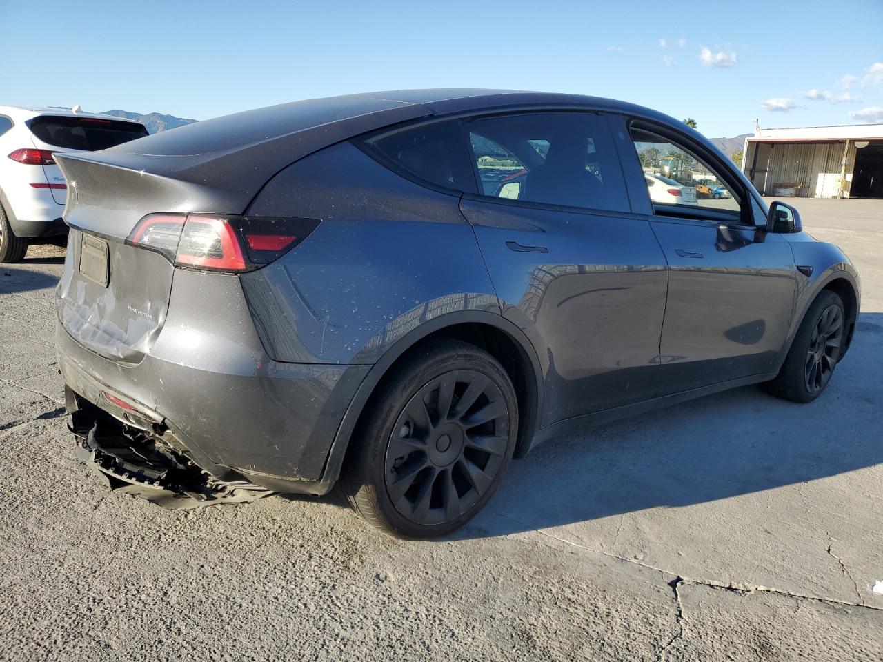 2022 TESLA MODEL Y - Image 3