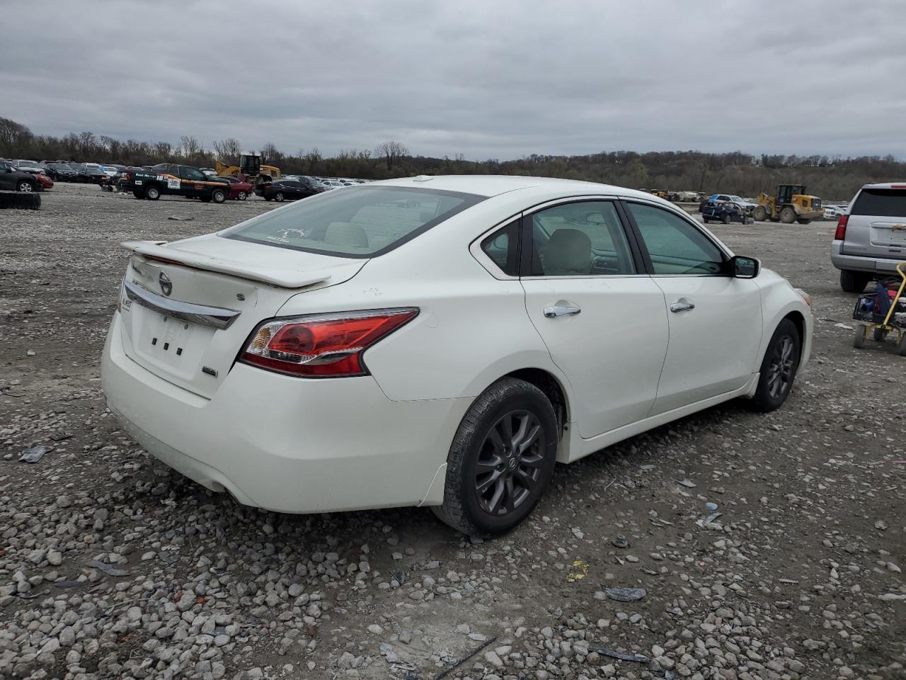 2015 NISSAN ALTIMA 2.5 - Фото 3