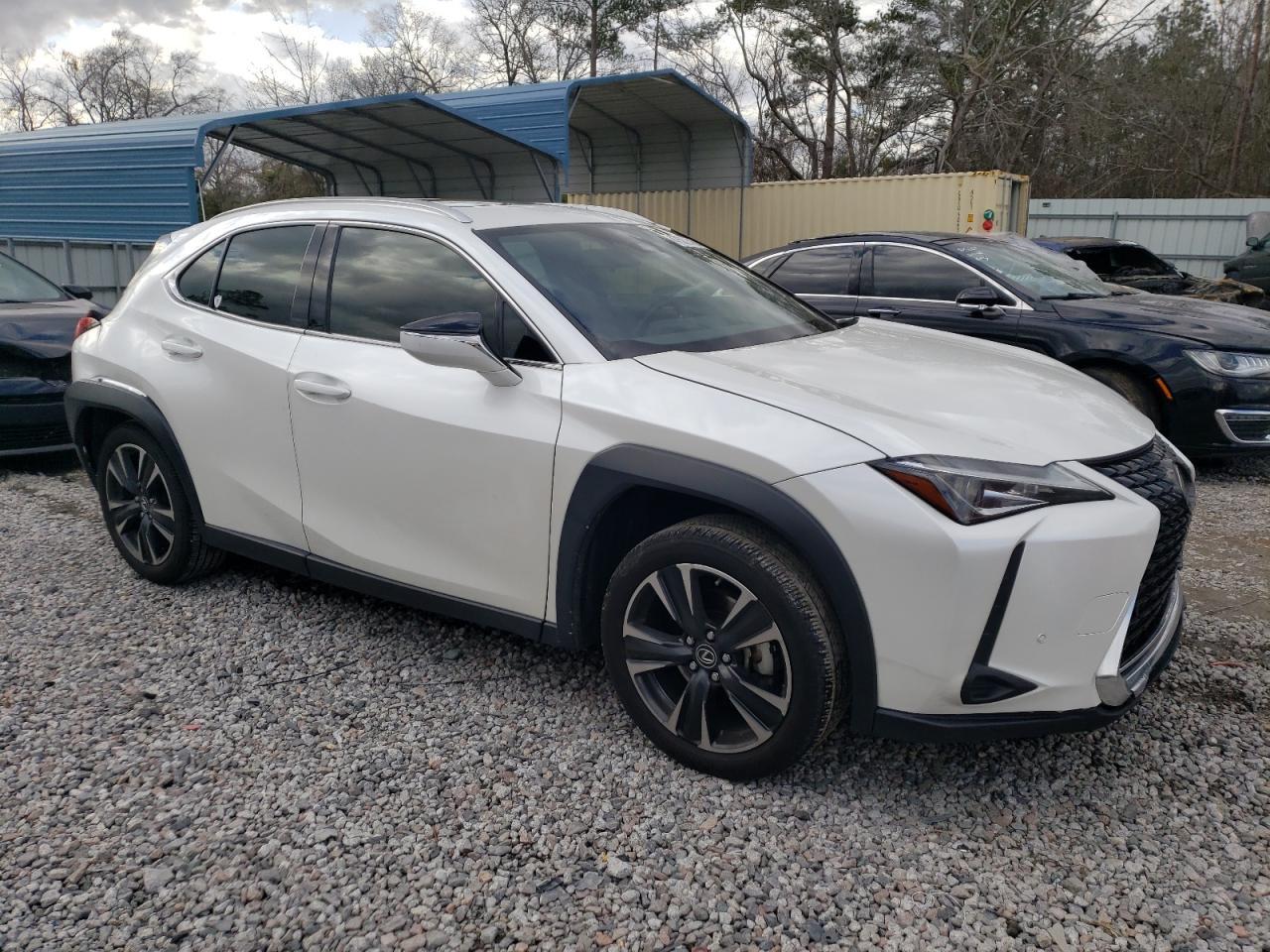 2022 LEXUS UX 200 BAS - Image 4
