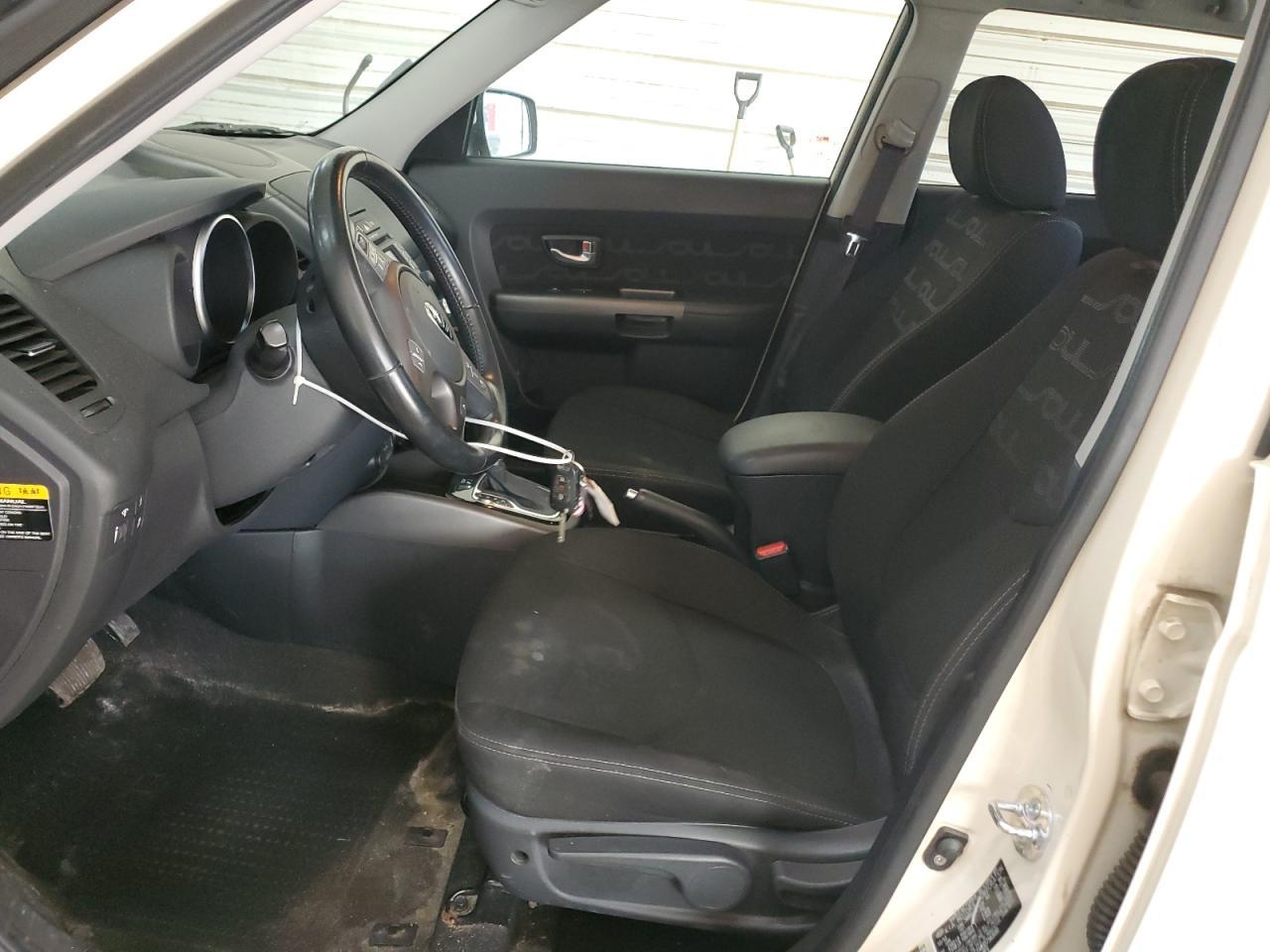 2013 KIA SOUL + - Image 7