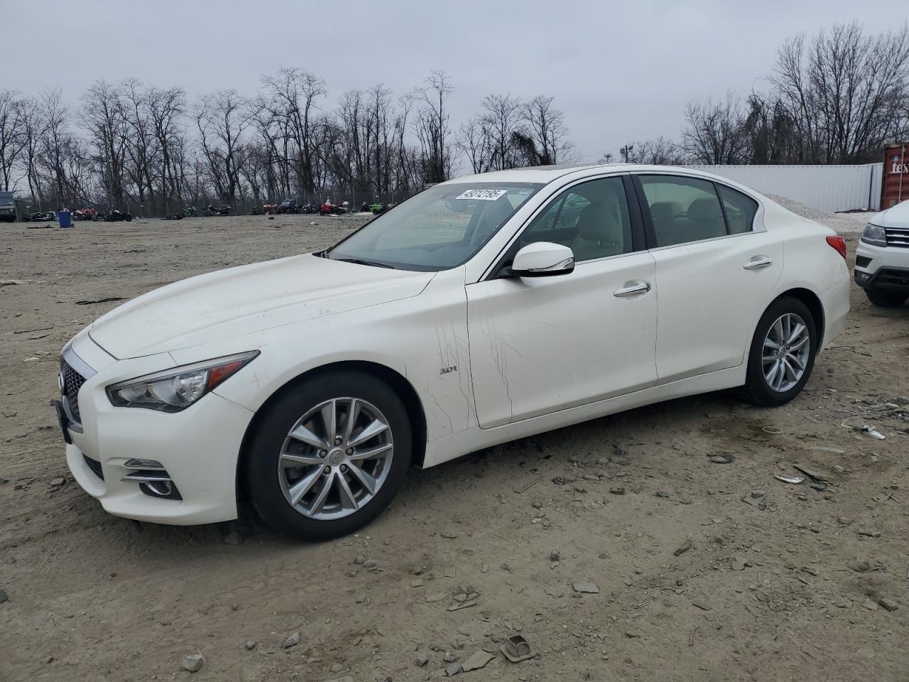 2016 INFINITI Q50 PREMIU
