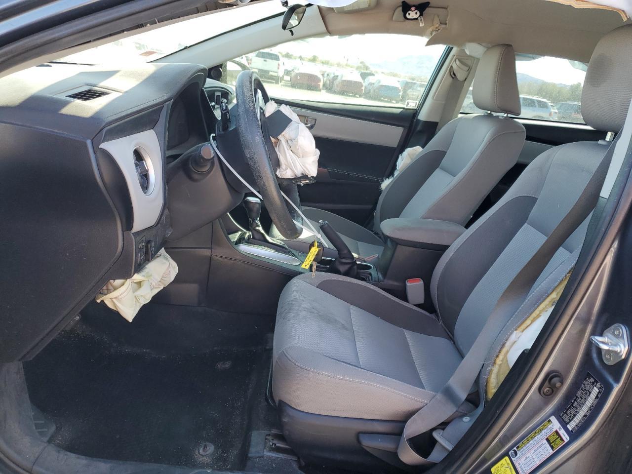 2018 TOYOTA COROLLA L - Фото 7
