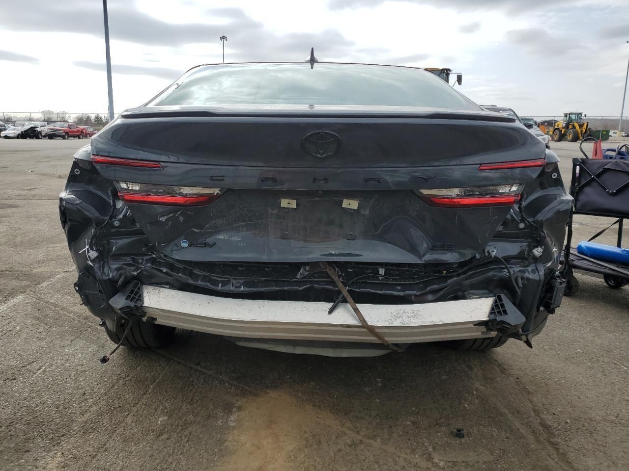 2025 TOYOTA CAMRY XSE - Image 6