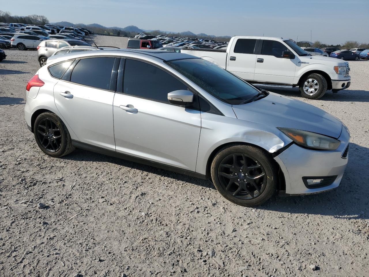 2016 FORD FOCUS SE - Фото 4