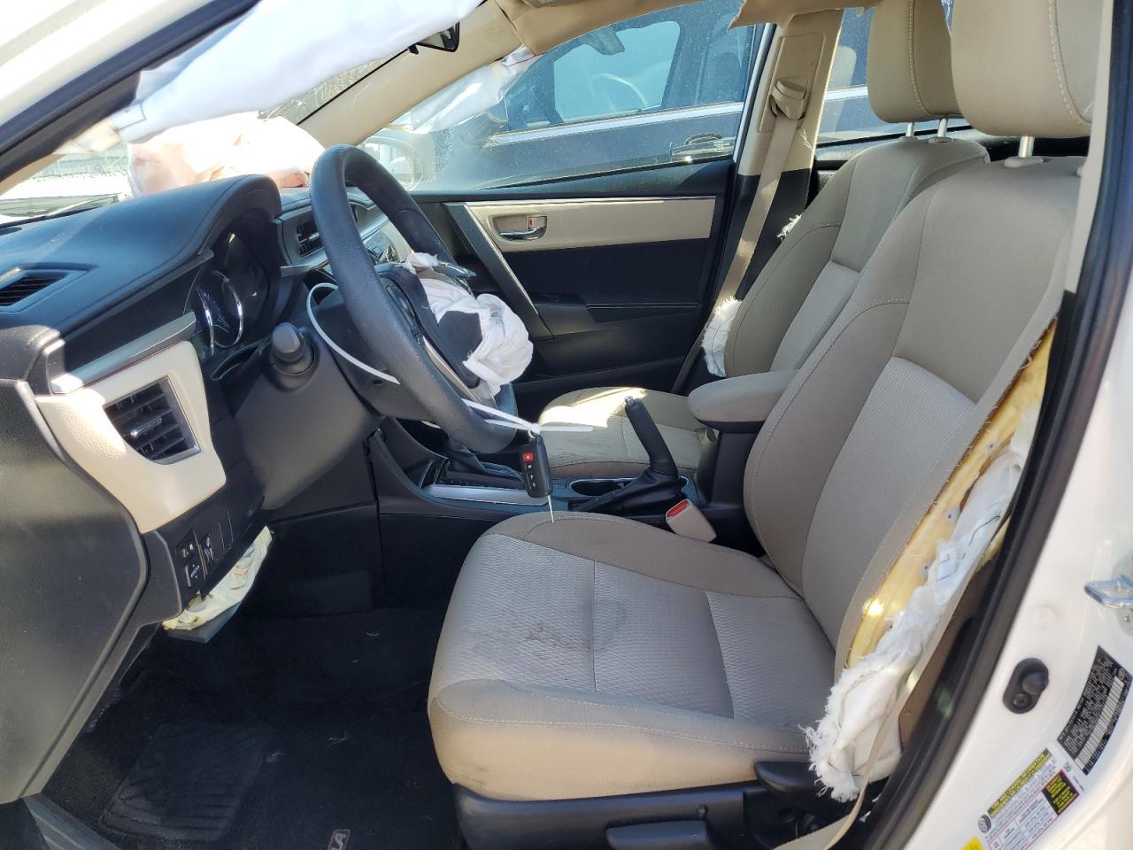 2015 TOYOTA COROLLA L - Фото 7