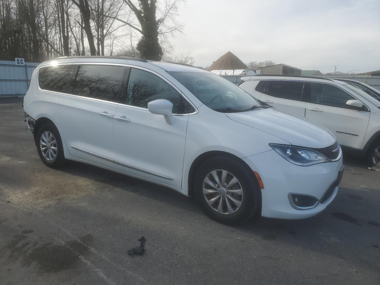 2017 CHRYSLER PACIFICA T - Image 4
