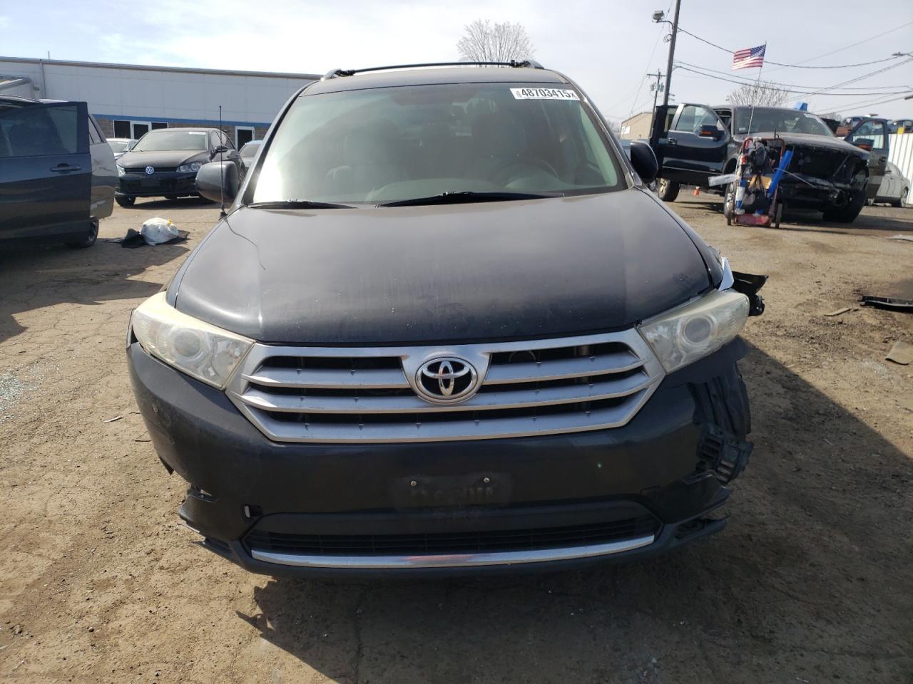 2011 TOYOTA HIGHLANDER - Image 5