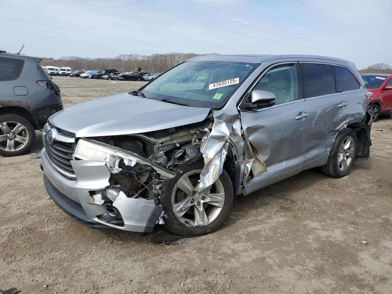 2015 TOYOTA HIGHLANDER