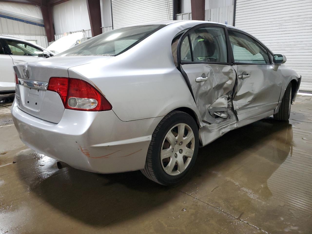 2011 HONDA CIVIC LX - Фото 3