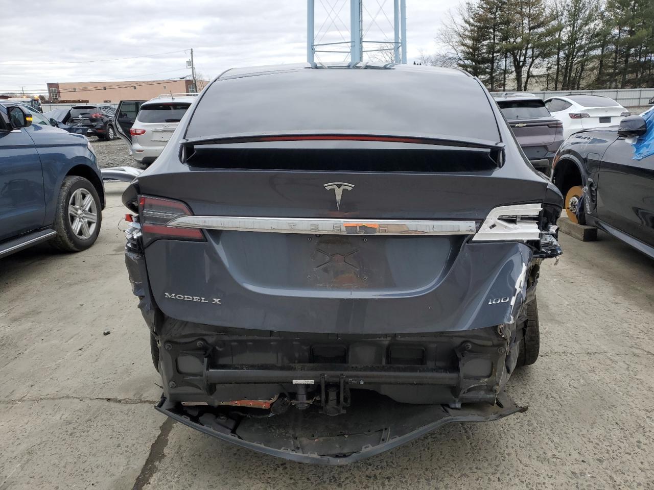 2018 TESLA MODEL X - Фото 6