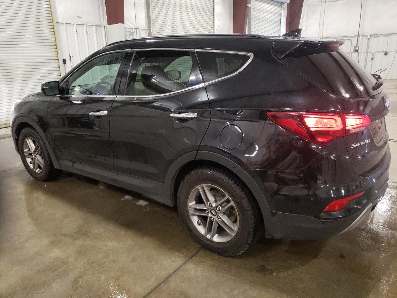 2017 HYUNDAI SANTA FE S - Image 2
