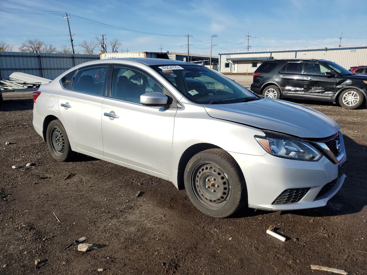 2017 NISSAN SENTRA S - Фото 4