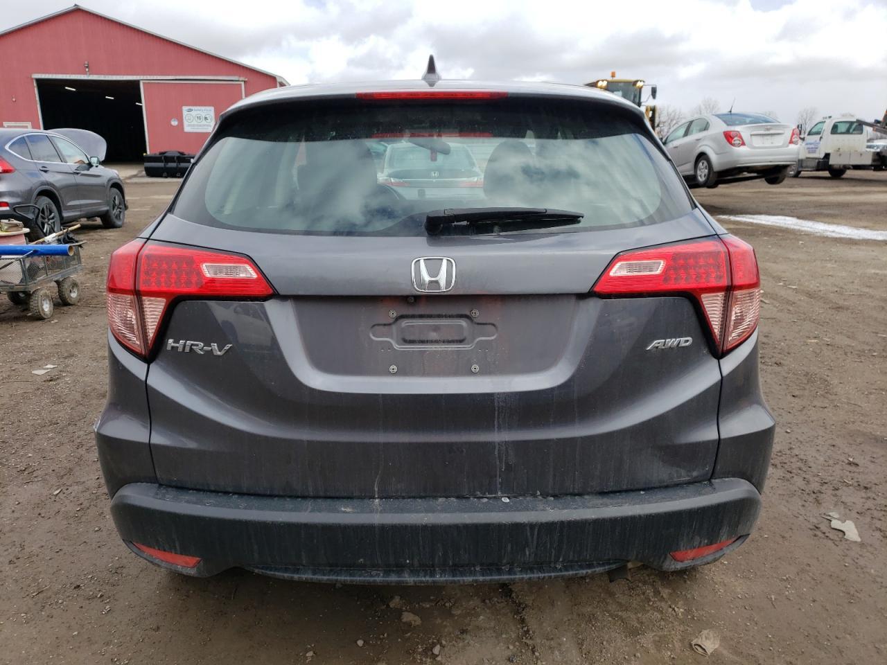 2018 HONDA HR-V LX - Image 6