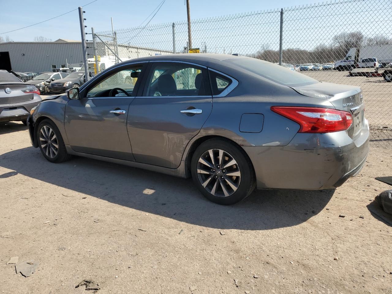2017 NISSAN ALTIMA 2.5 - Image 2
