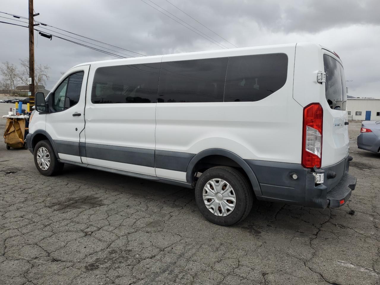 2015 FORD TRANSIT T- - Фото 2