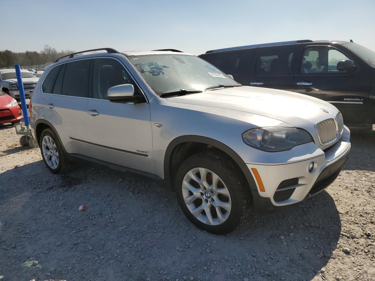 2013 BMW X5 XDRIVE3 - Image 4