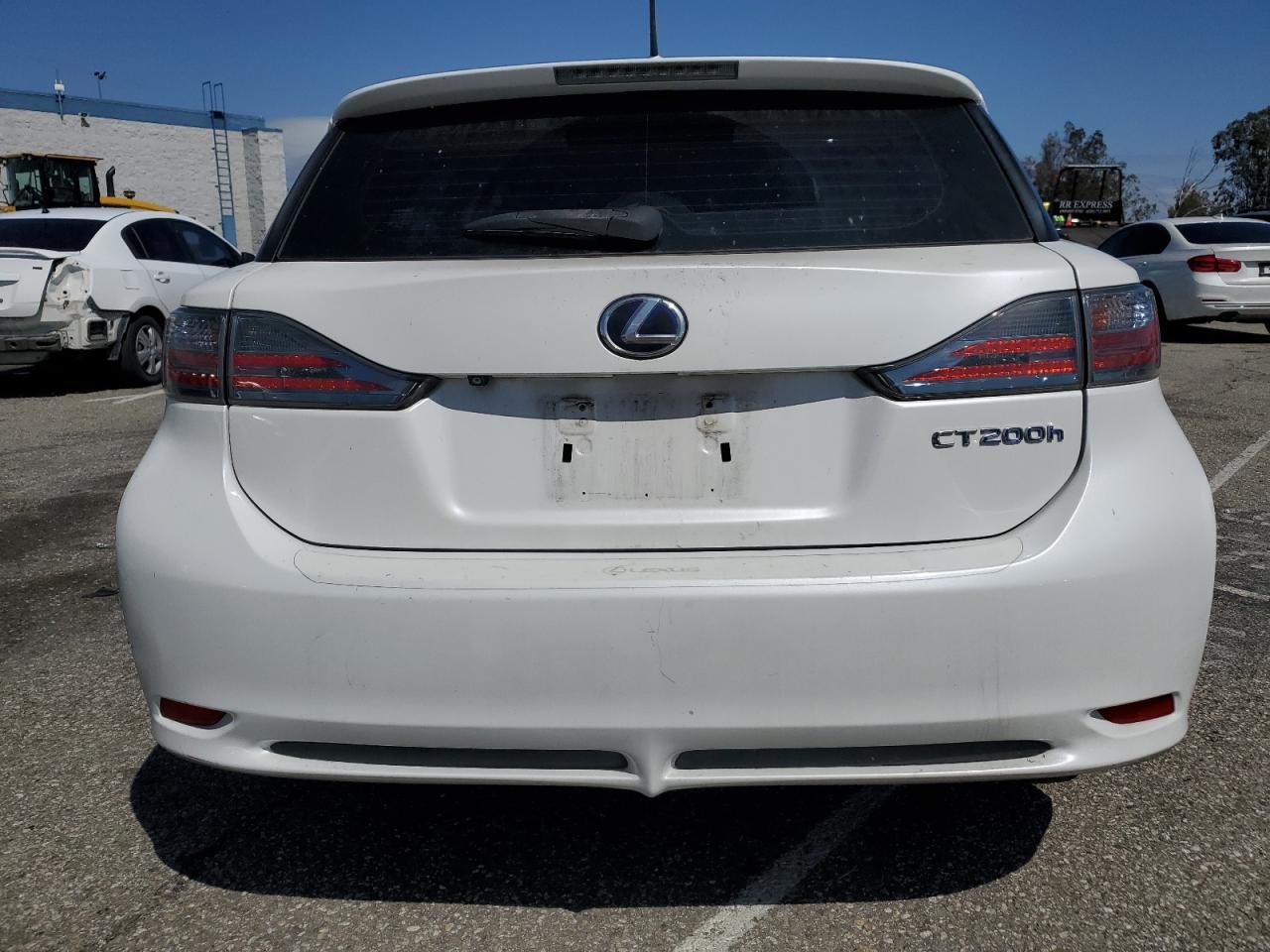 2011 LEXUS CT 200 - Фото 6