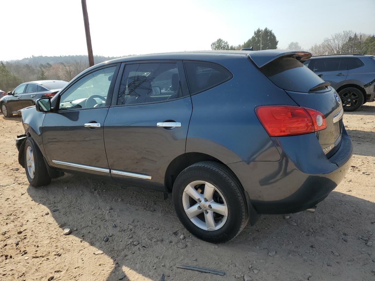 2013 NISSAN ROGUE S - Image 2