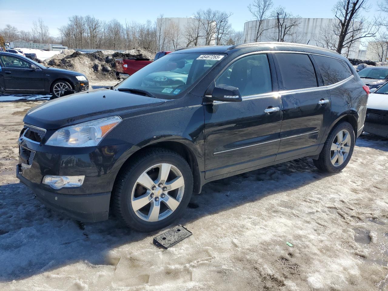 2011 CHEVROLET TRAVERSE L