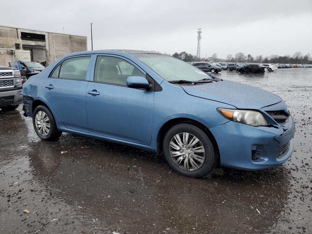 2013 TOYOTA COROLLA BA - Фото 4