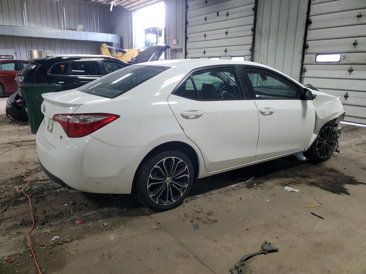 2014 TOYOTA COROLLA L - Image 3